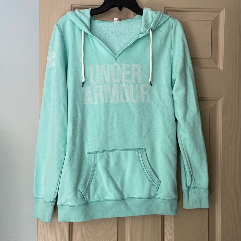 Under Armour Sweatshirt